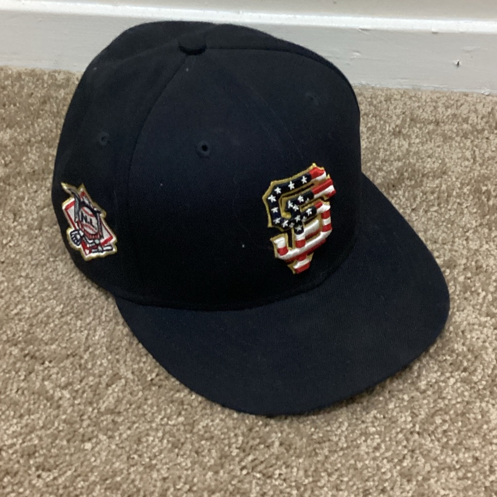 New Era Black American Flag Patch Fitted Hat
